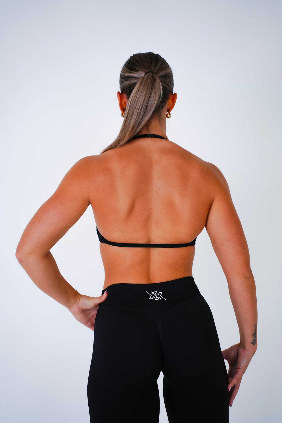 Bra in Ultra Black, sport-bh dames, productfoto 2