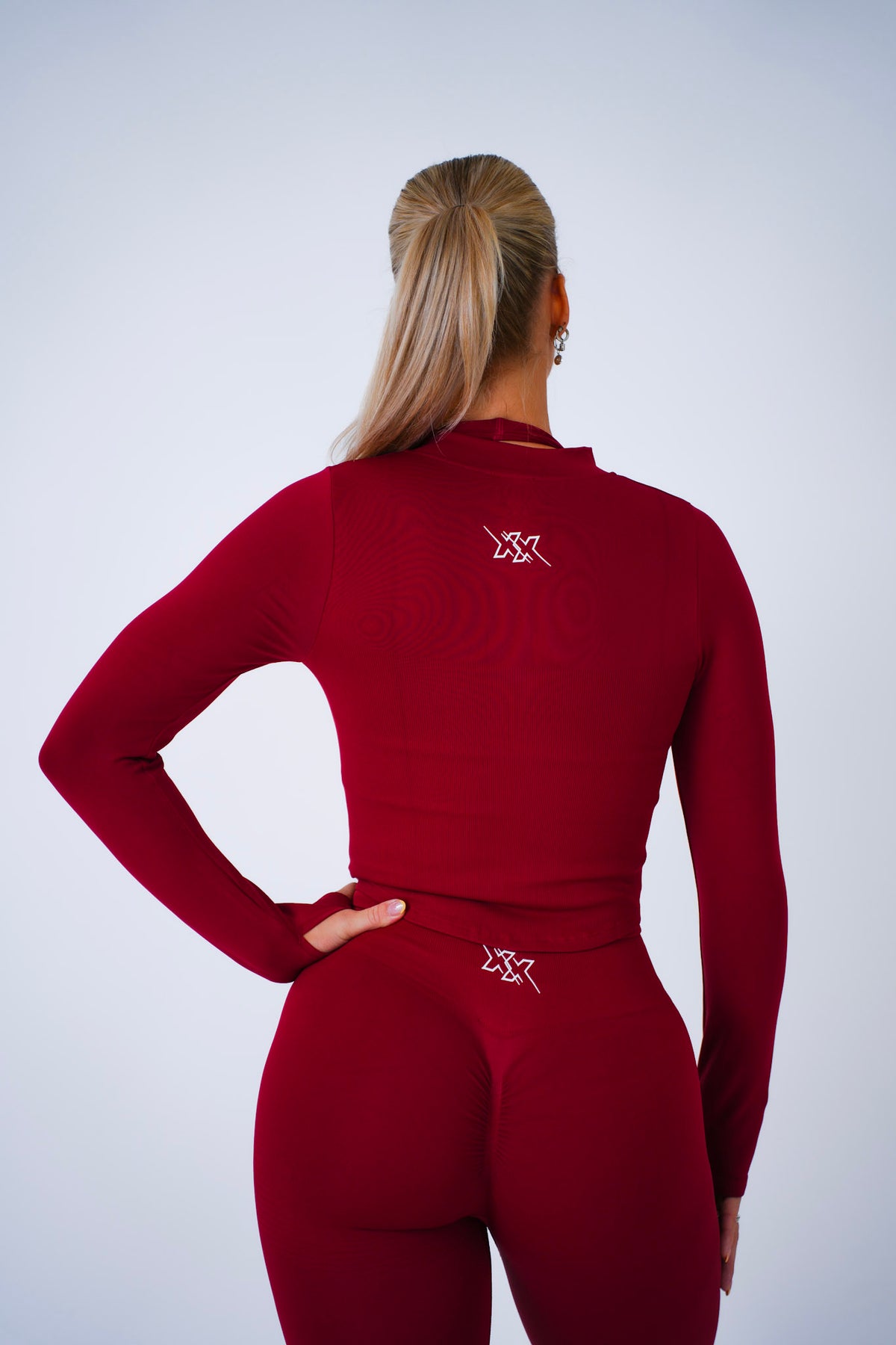 Zip Jacket in Wine Red, sportvest dames, productfoto 2