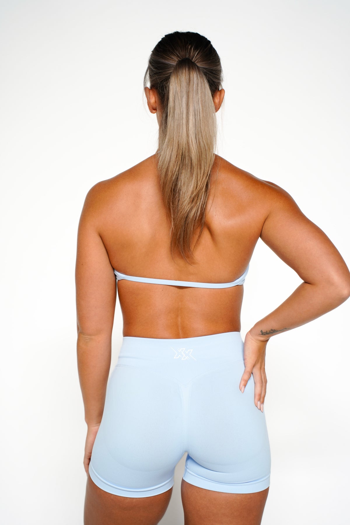 Bra in Light Blue, achterkant met open rug