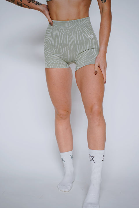 Short in Viper Green, sportshort dames