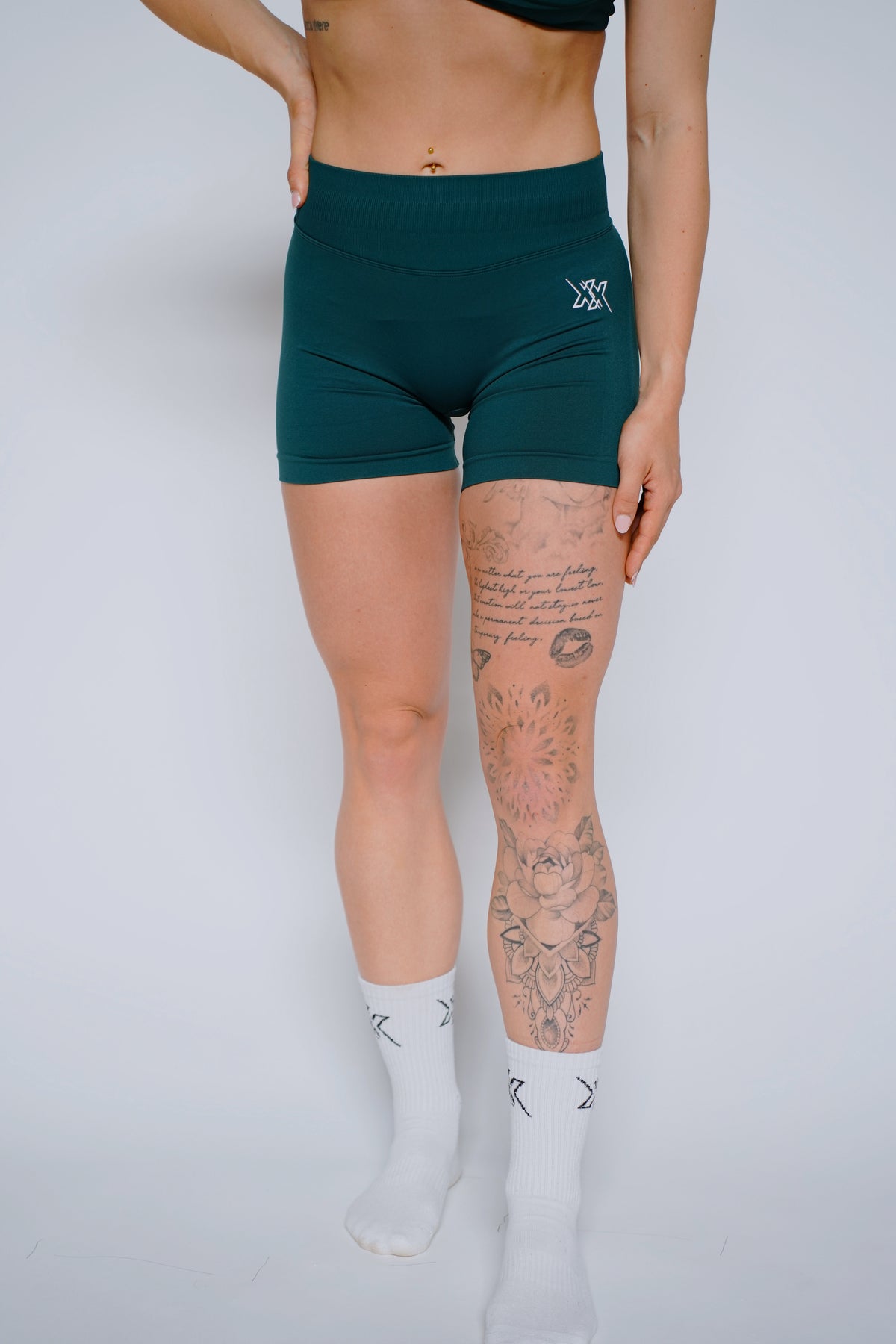 Shorts 4.5” in Deep Green, sportshort dames, productfoto 2