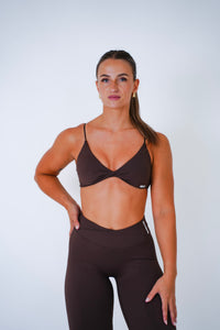 Twist Front Bra in Chestnut Brown, sport-bh dames