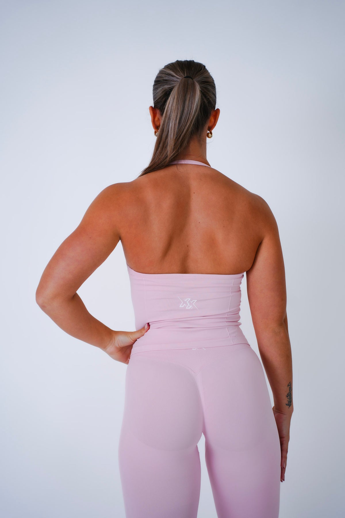 V-Top in Blush Pink, sporttop dames, productfoto 2